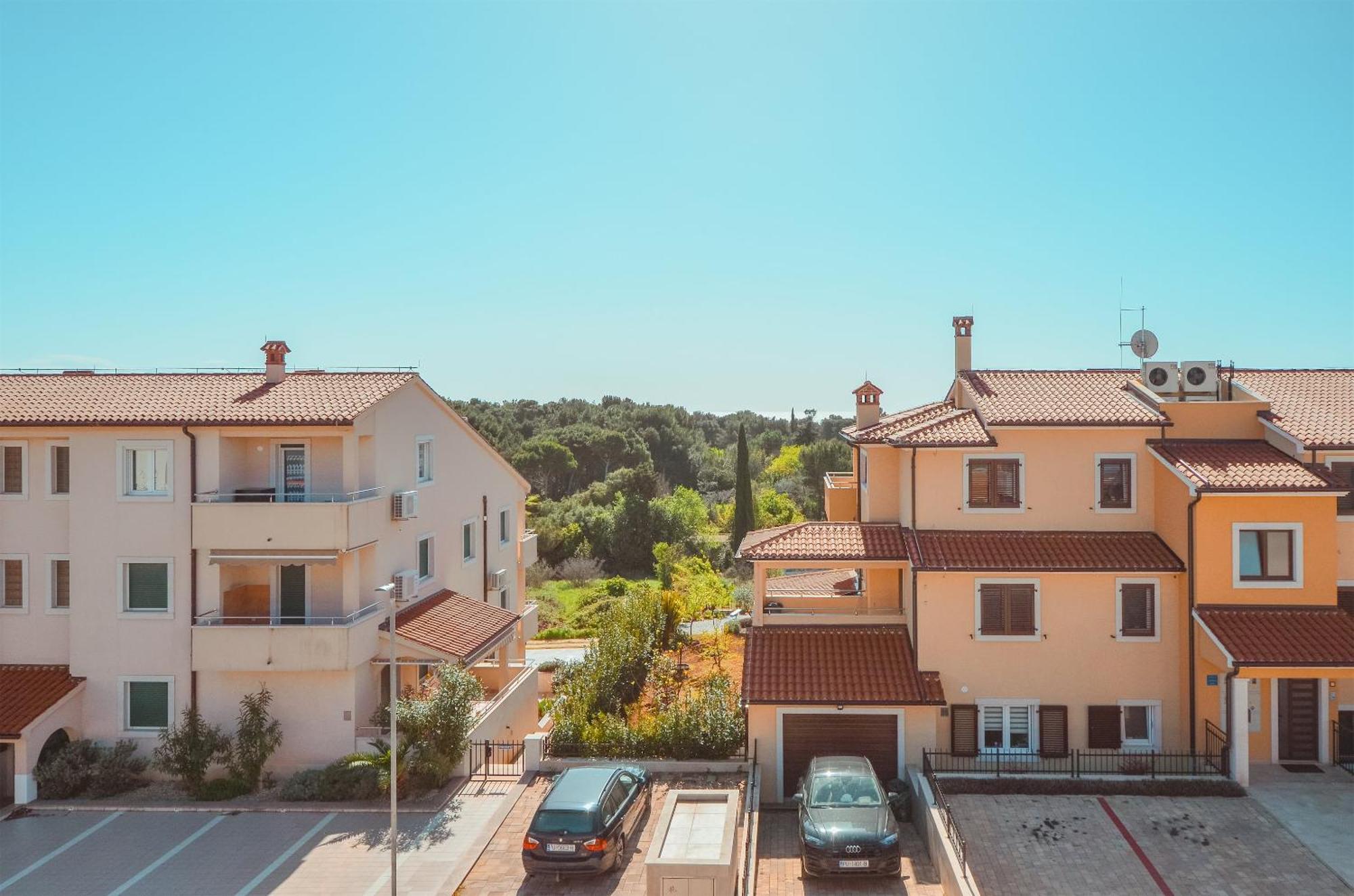 Apartment Dertil Premantura Bagian luar foto